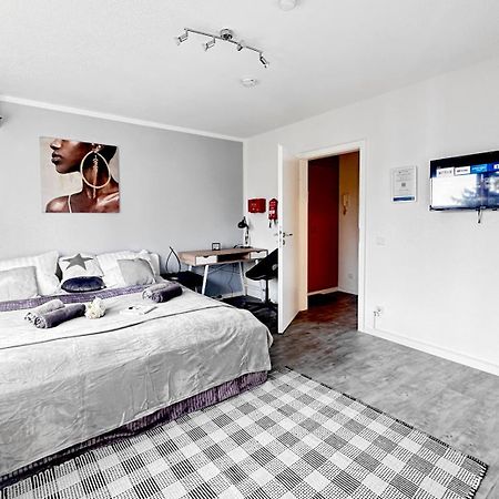 Vaz Apartments E01 Kueche, Tv, Netflix, Ca 15 Min Messe U Hbf Essen Eksteriør bilde